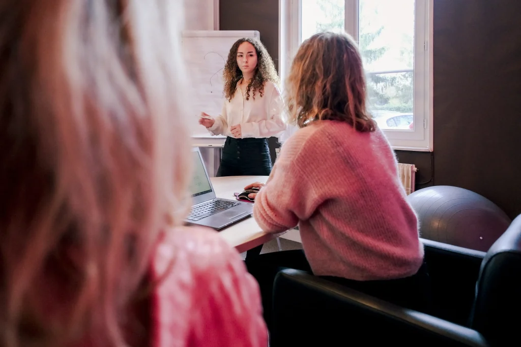 Une agence de relations presse vous conseille sur la meilleure stratégie à adopter.